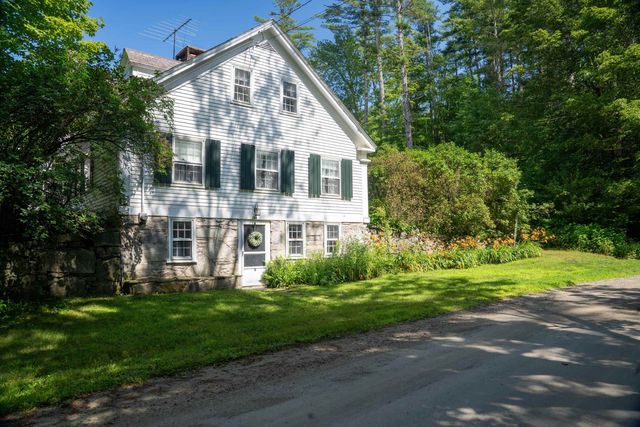 341 Under The Mountain Road, Londonderry, VT 05155