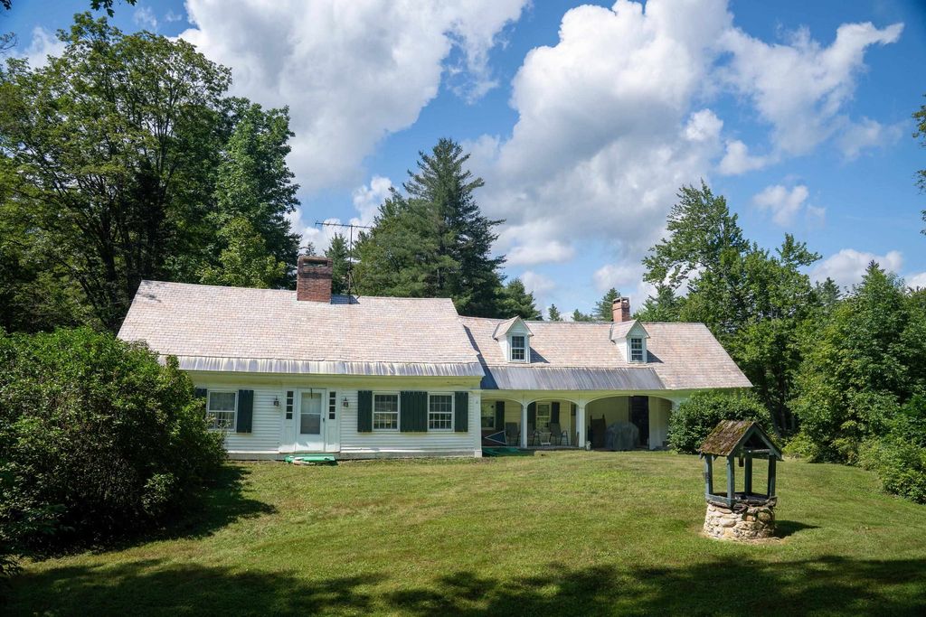 341 Under The Mountain Road, Londonderry, VT 05155