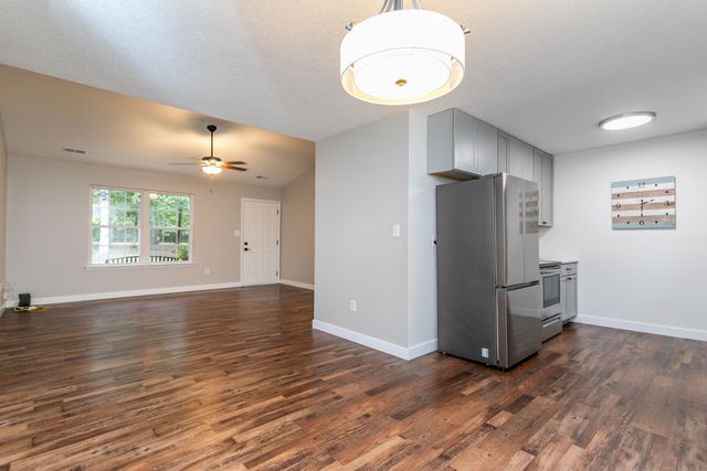 6271 E MCLANE DAILING R, Centralia, MO 65240