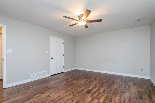 6271 E MCLANE DAILING R, Centralia, MO 65240