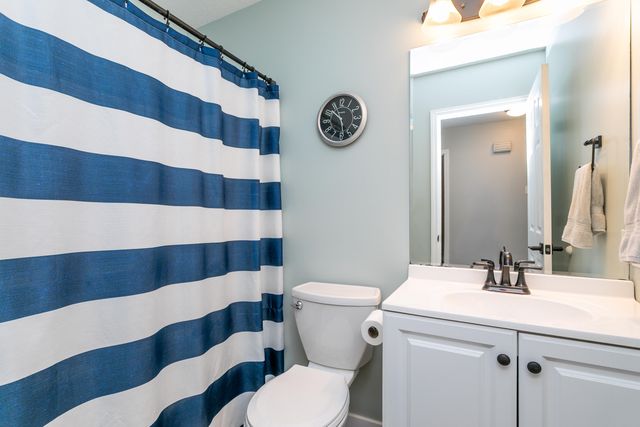 6271 E MCLANE DAILING R, Centralia, MO 65240