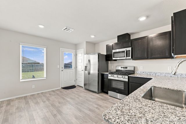 29325 E 79th Place S, Broken Arrow, OK 74014