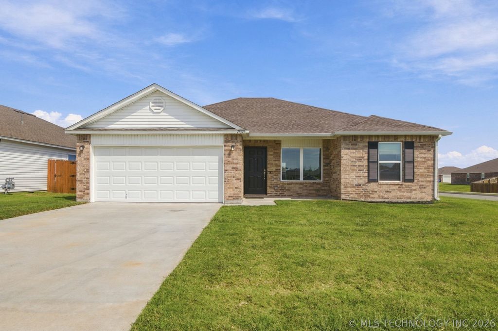 29325 E 79th Place S, Broken Arrow, OK 74014