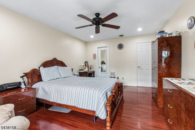 36 Hickory Hill Ct, Rockaway Twp., NJ 07866
