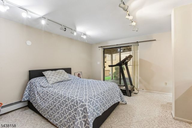 36 Hickory Hill Ct, Rockaway Twp., NJ 07866