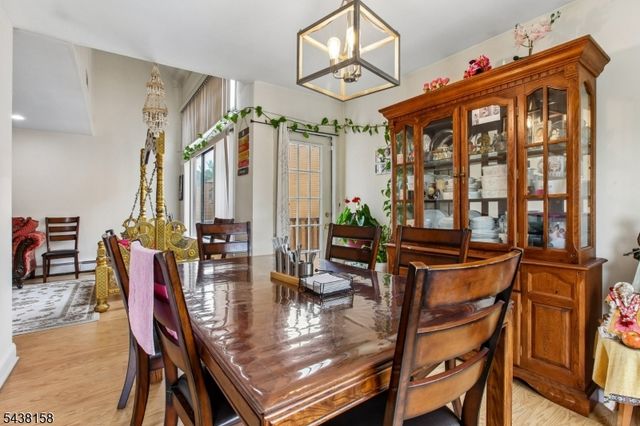 36 Hickory Hill Ct, Rockaway Twp., NJ 07866