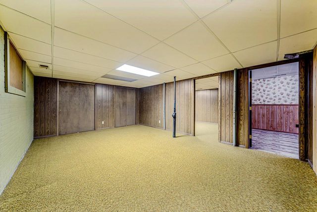 1735 ARLINGTON DRIVE, Oshkosh, WI 54904
