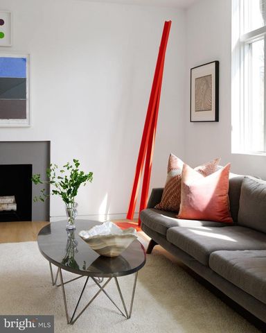 6016 CHESTERBROOK RD, Mclean, VA 22101