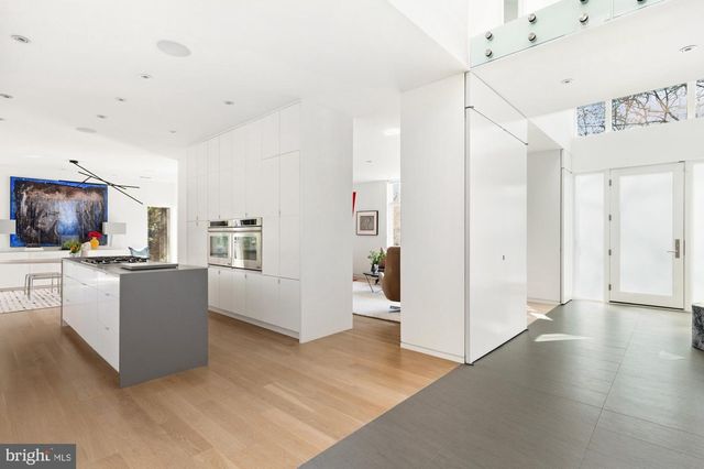 6016 CHESTERBROOK RD, Mclean, VA 22101