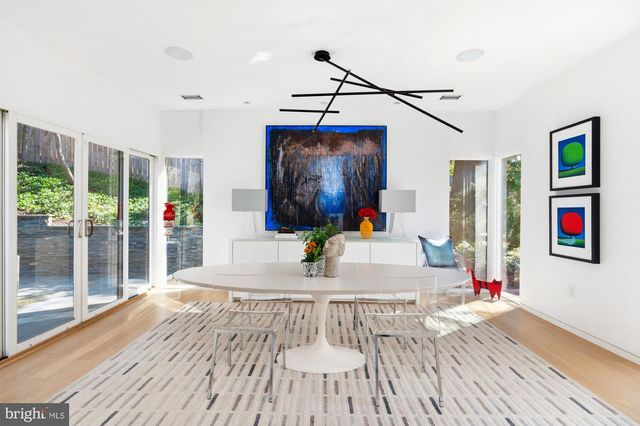 6016 CHESTERBROOK RD, Mclean, VA 22101