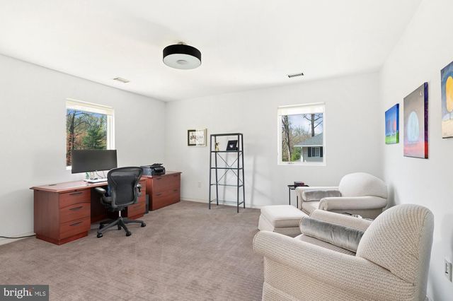 6016 CHESTERBROOK RD, Mclean, VA 22101