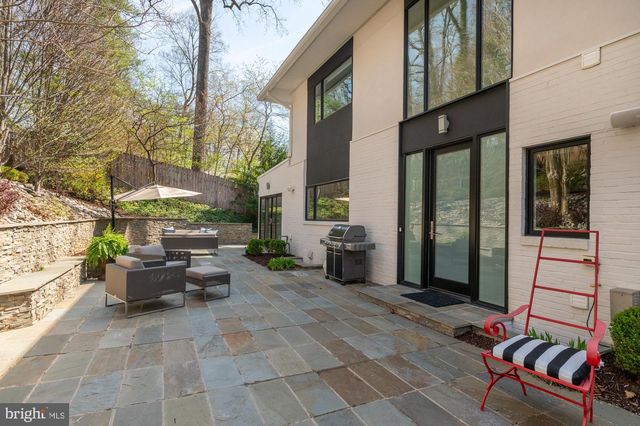 6016 CHESTERBROOK RD, Mclean, VA 22101