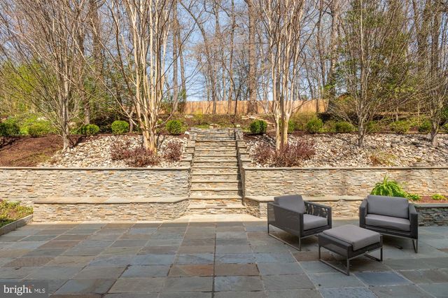 6016 CHESTERBROOK RD, Mclean, VA 22101