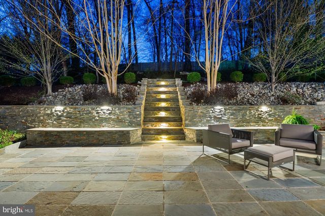 6016 CHESTERBROOK RD, Mclean, VA 22101