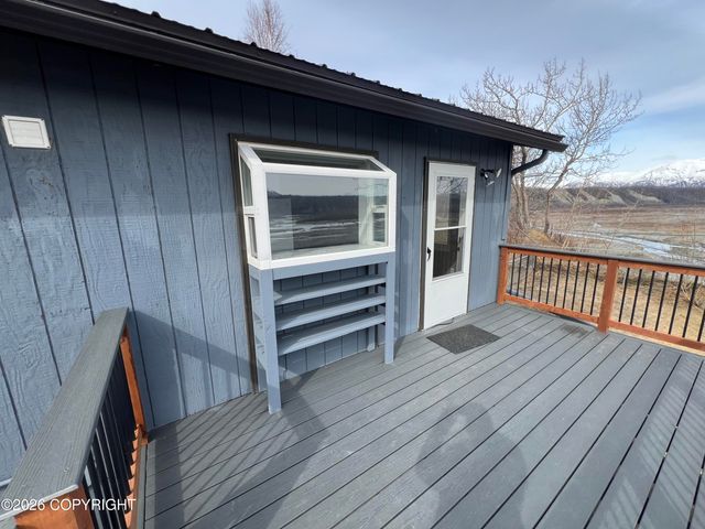 743 N Gulkana Court, Palmer, AK 99645
