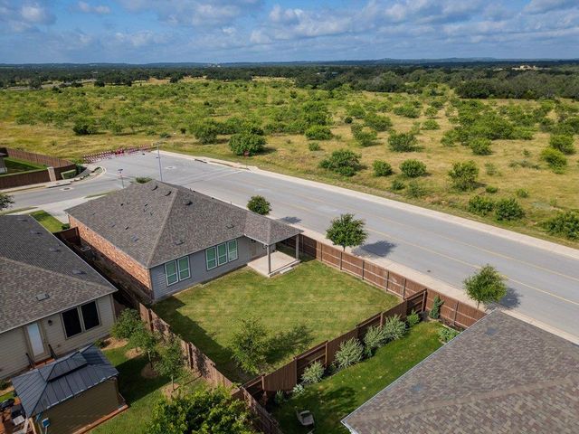 134 Thistle TRL, Marble Falls, TX 78654