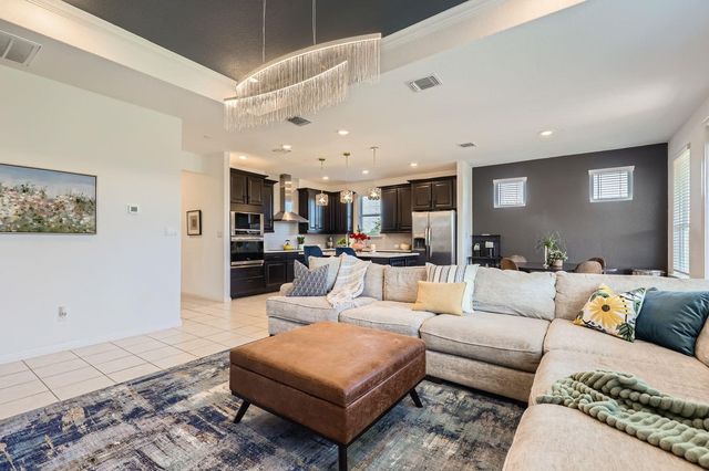 134 Thistle TRL, Marble Falls, TX 78654