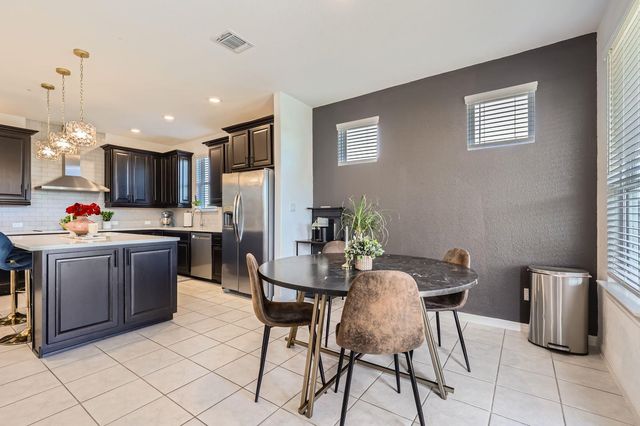 134 Thistle TRL, Marble Falls, TX 78654