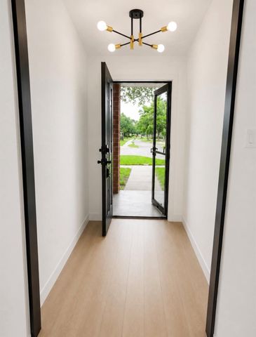 11211 Broken Sky Drive, Houston, TX 77064
