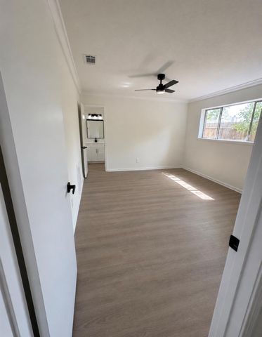 11211 Broken Sky Drive, Houston, TX 77064