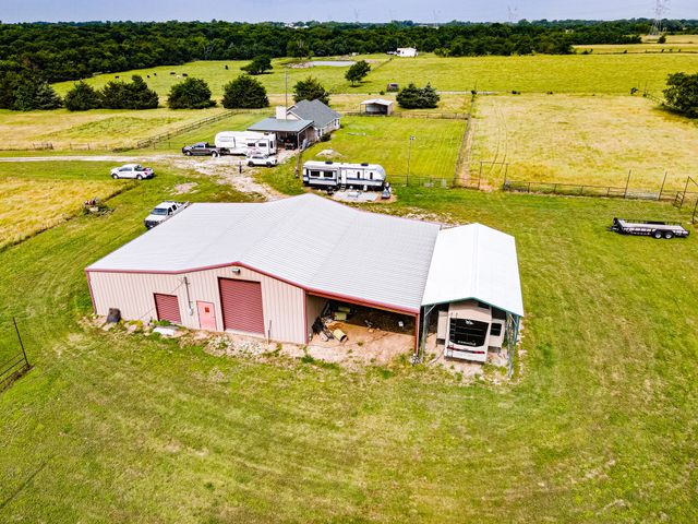 5538 County Road 3214, Lone Oak, TX 75453