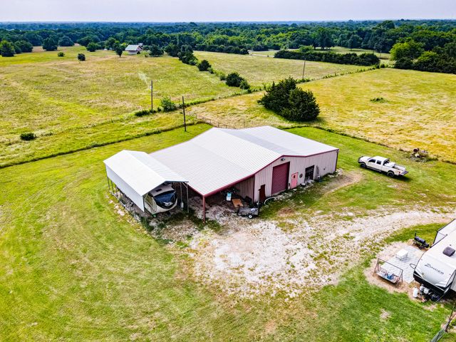 5538 County Road 3214, Lone Oak, TX 75453