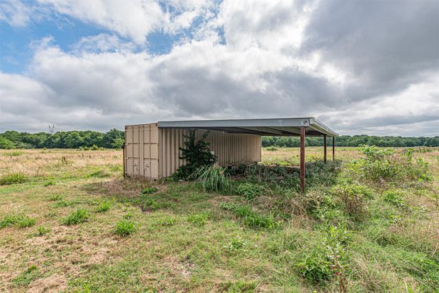 5538 County Road 3214, Lone Oak, TX 75453