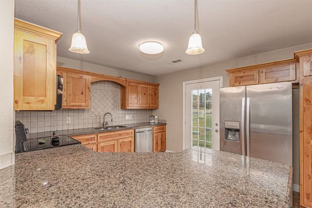 5538 County Road 3214, Lone Oak, TX 75453