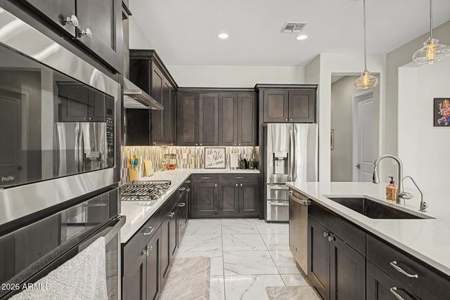 2295 E ATHENA Avenue, Gilbert, AZ 85297