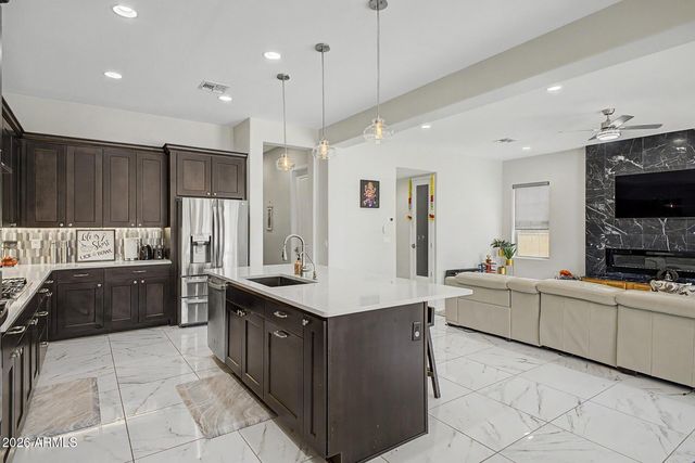 2295 E ATHENA Avenue, Gilbert, AZ 85297