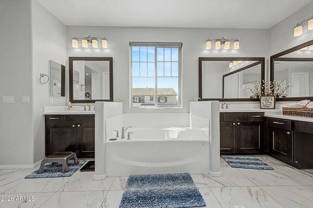 2295 E ATHENA Avenue, Gilbert, AZ 85297