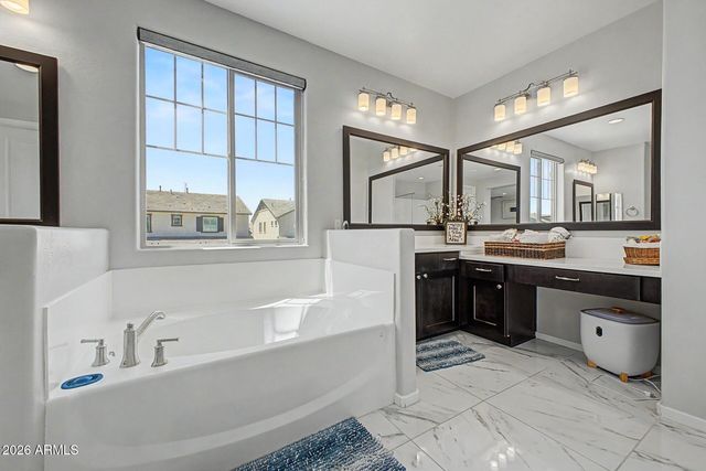 2295 E ATHENA Avenue, Gilbert, AZ 85297