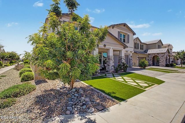 2295 E ATHENA Avenue, Gilbert, AZ 85297