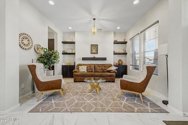 2295 E ATHENA Avenue, Gilbert, AZ 85297