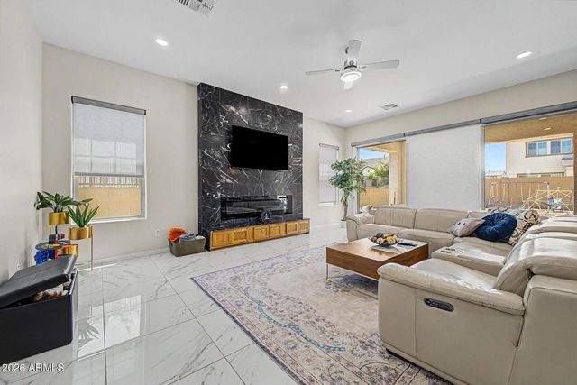 2295 E ATHENA Avenue, Gilbert, AZ 85297
