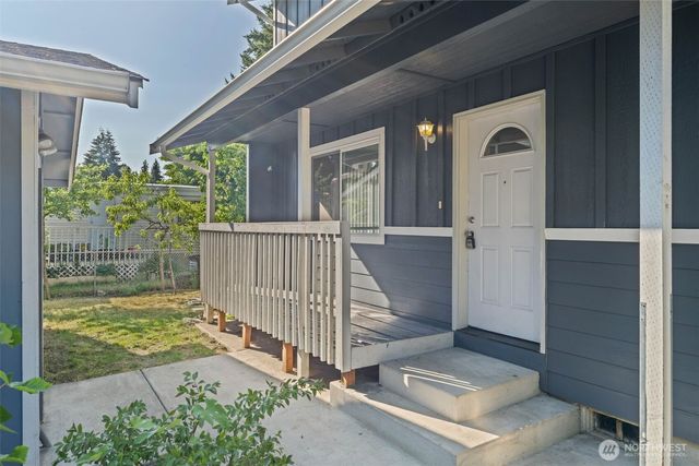 13512 Prairie Ridge Drive E, Bonney Lake, WA 98391