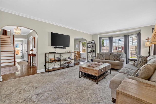 14 E Rockwell STREET, Elkhorn, WI 53121
