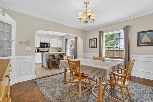 14 E Rockwell STREET, Elkhorn, WI 53121
