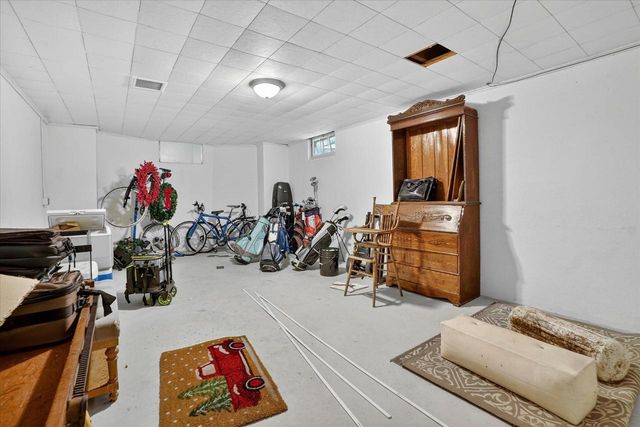 14 E Rockwell STREET, Elkhorn, WI 53121