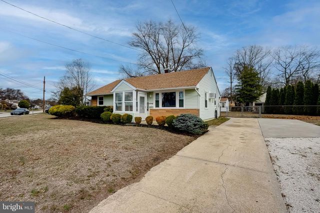 32 S ROSE LN, West Berlin, NJ 08091