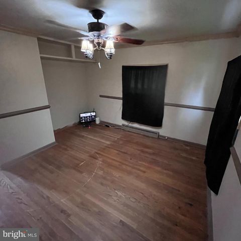 2070 SANDALWOOD CT, York, PA 17404