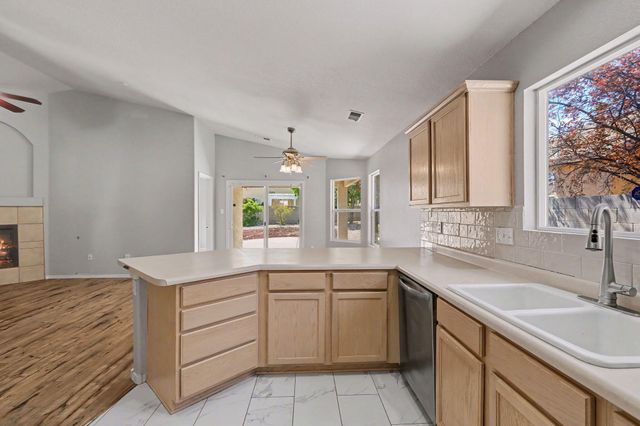 3206 Stony Meadows Circle NE, Rio Rancho, NM 87144
