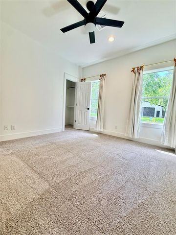 13518 E Brazos Bend Drive, Needville, TX 77461