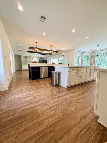13518 E Brazos Bend Drive, Needville, TX 77461