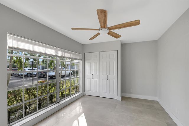 13602 Via Flora Apt C, Delray Beach, FL 33484