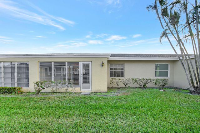 13602 Via Flora Apt C, Delray Beach, FL 33484
