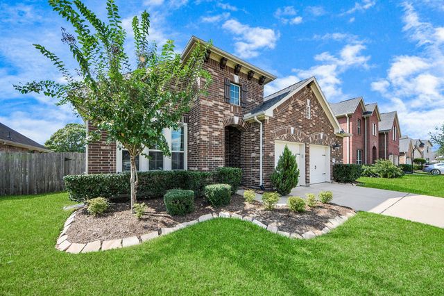 2008 Granite Pass Drive, Pearland, TX 77581