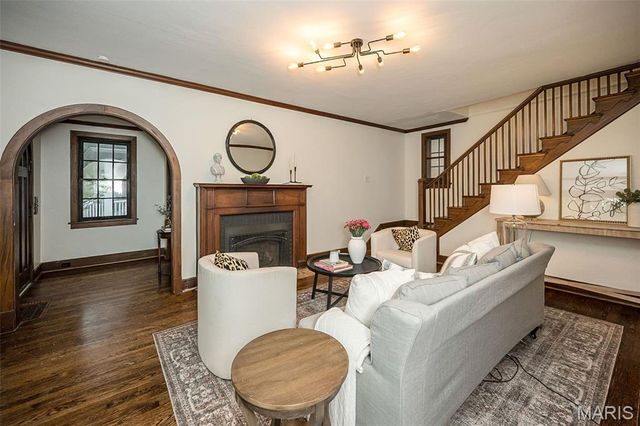 789 Yale Avenue, University City, MO 63130
