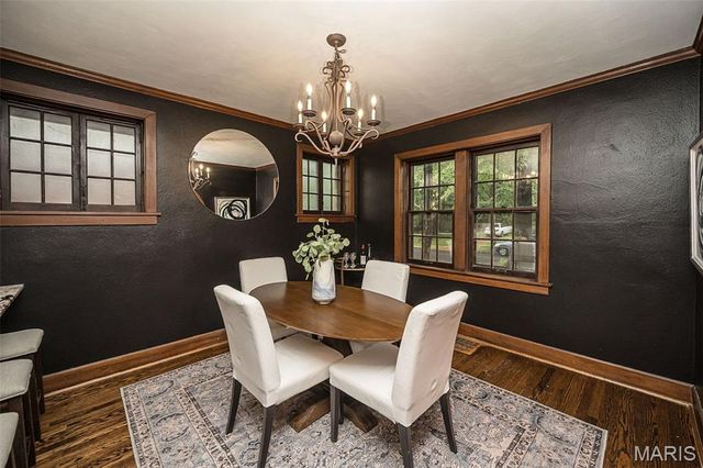 789 Yale Avenue, University City, MO 63130