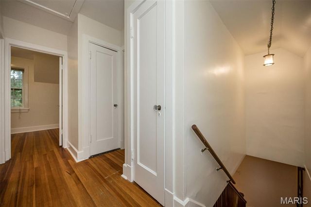 789 Yale Avenue, University City, MO 63130